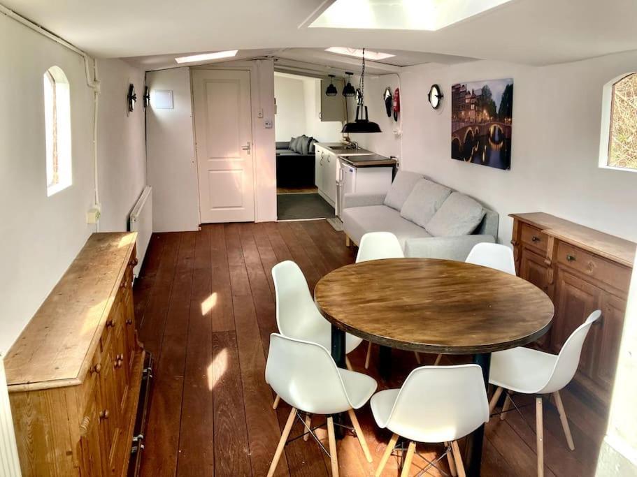 Prague On Boat, Privat Pier, Free Parking Hotel Exterior foto