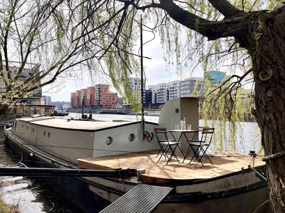 Prague On Boat, Privat Pier, Free Parking Hotel Exterior foto