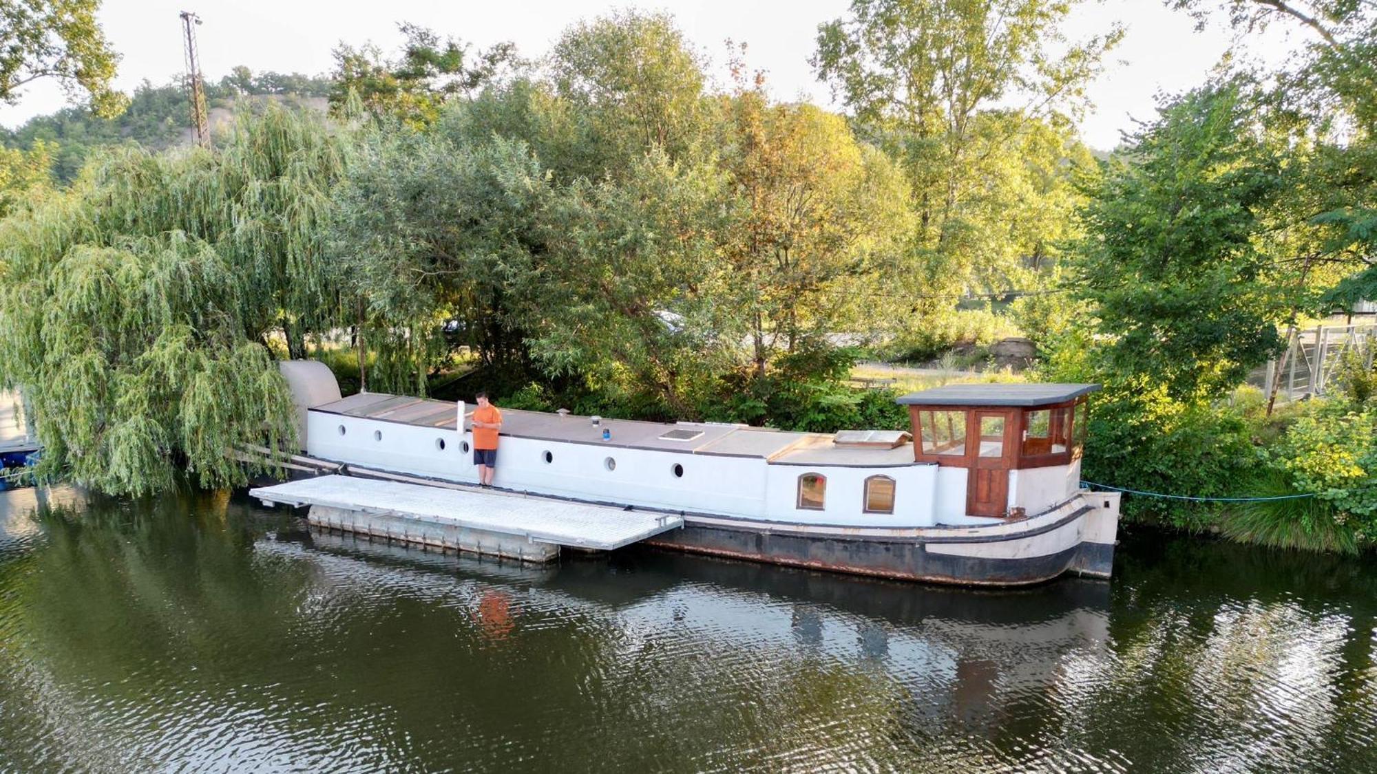 Prague On Boat, Privat Pier, Free Parking Hotel Exterior foto